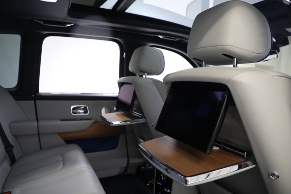 Used 2019 Rolls-Royce Cullinan for sale $299,900 at Alfa Romeo of Westport in Westport CT 06880 22