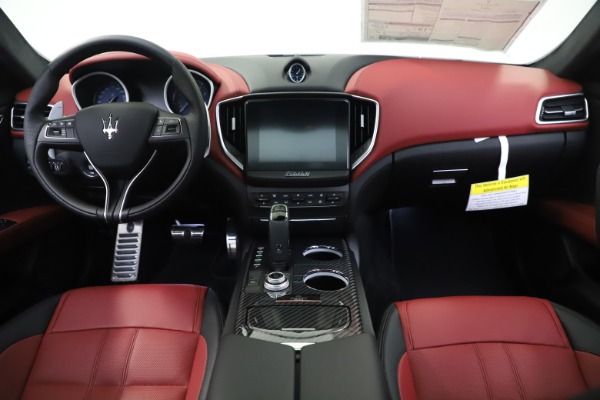 New 2020 Maserati Ghibli S Q4 GranSport for sale $94,785 at Alfa Romeo of Westport in Westport CT 06880 16