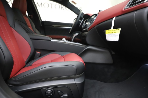 New 2020 Maserati Ghibli S Q4 GranSport for sale $94,785 at Alfa Romeo of Westport in Westport CT 06880 23