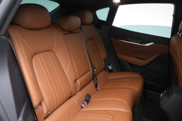 Used 2020 Maserati Levante Q4 for sale $64,900 at Alfa Romeo of Westport in Westport CT 06880 25