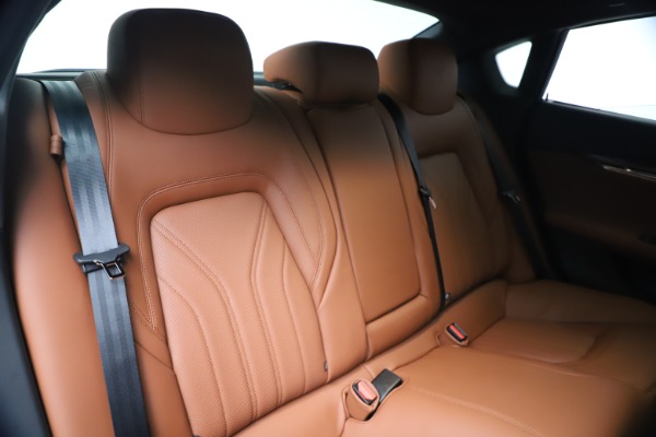 New 2020 Maserati Quattroporte S Q4 GranLusso for sale $117,935 at Alfa Romeo of Westport in Westport CT 06880 26