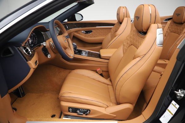 New 2020 Bentley Continental GTC W12 for sale $292,575 at Alfa Romeo of Westport in Westport CT 06880 25