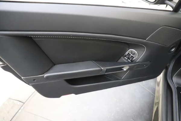 Used 2012 Aston Martin V12 Vantage Coupe for sale $115,900 at Alfa Romeo of Westport in Westport CT 06880 18