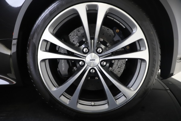 Used 2012 Aston Martin V12 Vantage Coupe for sale $115,900 at Alfa Romeo of Westport in Westport CT 06880 20