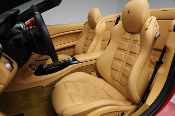 Used 2014 Ferrari California 30 for sale Sold at Alfa Romeo of Westport in Westport CT 06880 20