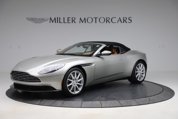 Used 2020 Aston Martin DB11 Volante Convertible for sale $239,900 at Alfa Romeo of Westport in Westport CT 06880 24