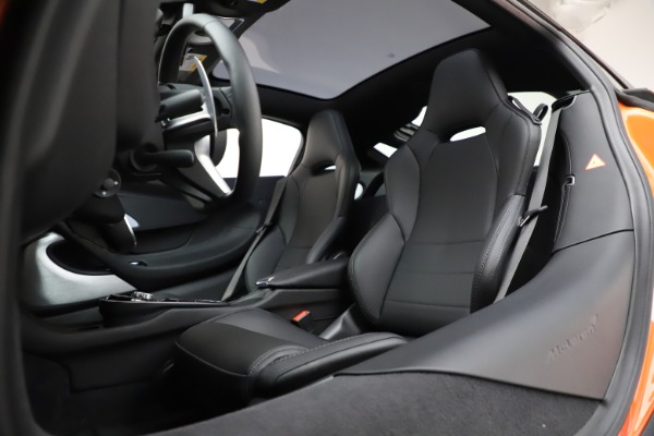 New 2020 McLaren GT Coupe for sale $246,975 at Alfa Romeo of Westport in Westport CT 06880 21