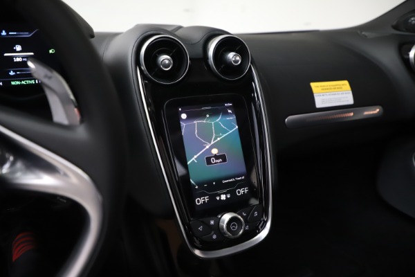 New 2020 McLaren GT Coupe for sale $246,975 at Alfa Romeo of Westport in Westport CT 06880 25