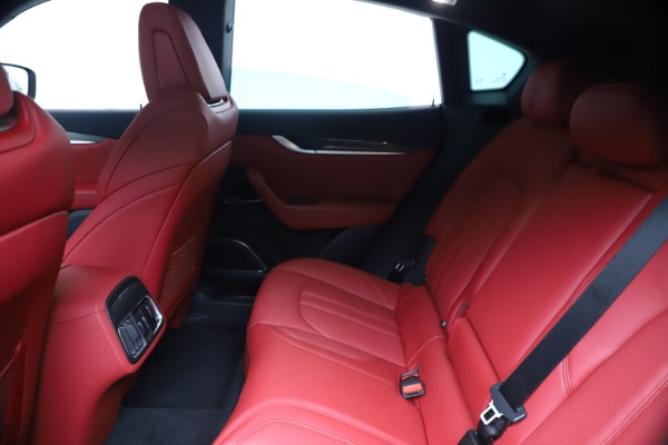 New 2020 Maserati Levante S Q4 GranSport for sale $101,535 at Alfa Romeo of Westport in Westport CT 06880 19