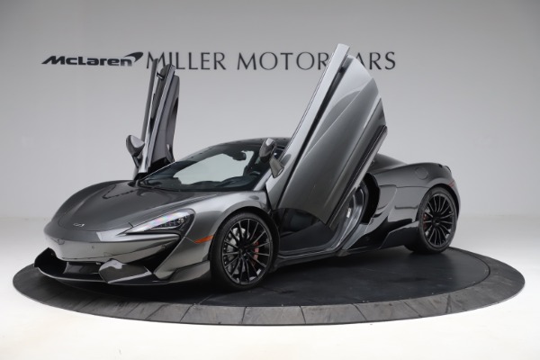 Used 2017 McLaren 570GT for sale $145,900 at Alfa Romeo of Westport in Westport CT 06880 8