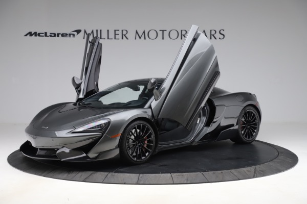 Used 2017 McLaren 570GT for sale Sold at Alfa Romeo of Westport in Westport CT 06880 8