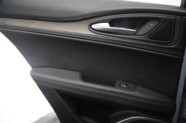 Used 2020 Alfa Romeo Stelvio Ti Q4 for sale $33,900 at Alfa Romeo of Westport in Westport CT 06880 22