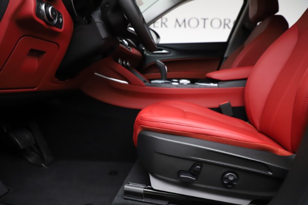 New 2020 Alfa Romeo Stelvio Sport Q4 for sale $50,795 at Alfa Romeo of Westport in Westport CT 06880 14