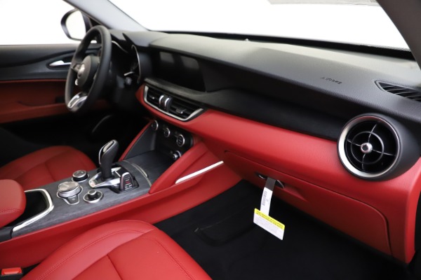 New 2020 Alfa Romeo Stelvio Sport Q4 for sale $50,795 at Alfa Romeo of Westport in Westport CT 06880 22