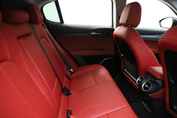 New 2020 Alfa Romeo Stelvio Sport Q4 for sale $50,795 at Alfa Romeo of Westport in Westport CT 06880 27