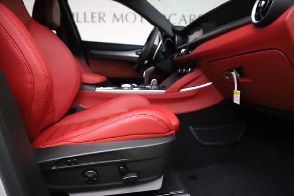 New 2020 Alfa Romeo Stelvio Ti Sport Q4 for sale Sold at Alfa Romeo of Westport in Westport CT 06880 23