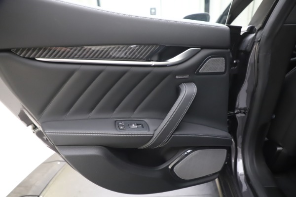New 2019 Maserati Ghibli SQ4 GranSport for sale $100,695 at Alfa Romeo of Westport in Westport CT 06880 21
