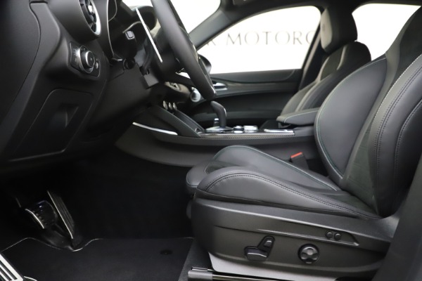 New 2020 Alfa Romeo Stelvio Quadrifoglio for sale $88,845 at Alfa Romeo of Westport in Westport CT 06880 14