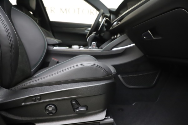 New 2020 Alfa Romeo Stelvio Quadrifoglio for sale $88,845 at Alfa Romeo of Westport in Westport CT 06880 23