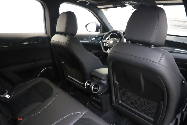 New 2020 Alfa Romeo Stelvio Quadrifoglio for sale $88,845 at Alfa Romeo of Westport in Westport CT 06880 28