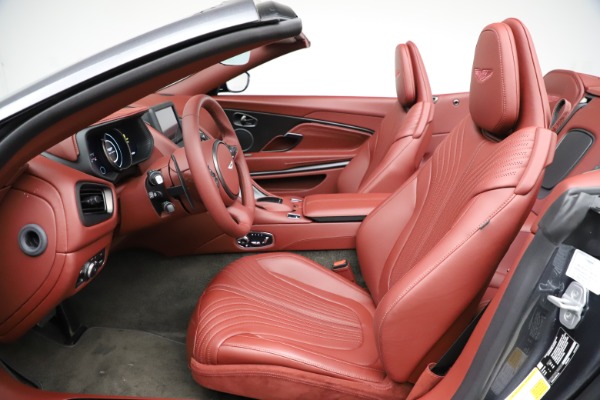 New 2020 Aston Martin DB11 Volante Convertible for sale $263,681 at Alfa Romeo of Westport in Westport CT 06880 19
