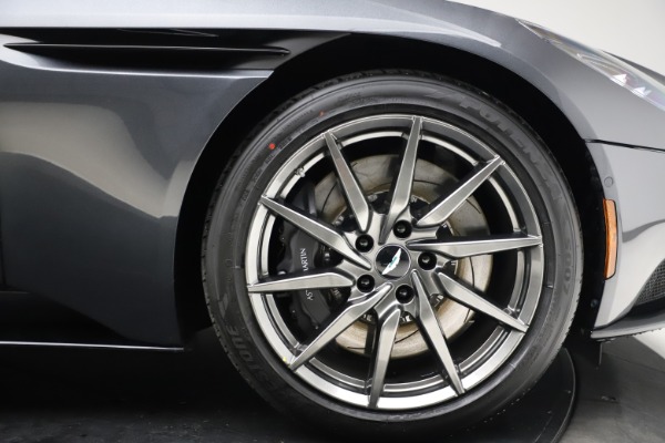 New 2020 Aston Martin DB11 Volante Convertible for sale $263,681 at Alfa Romeo of Westport in Westport CT 06880 28