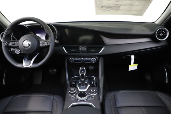 New 2020 Alfa Romeo Giulia Ti Q4 for sale $46,145 at Alfa Romeo of Westport in Westport CT 06880 16