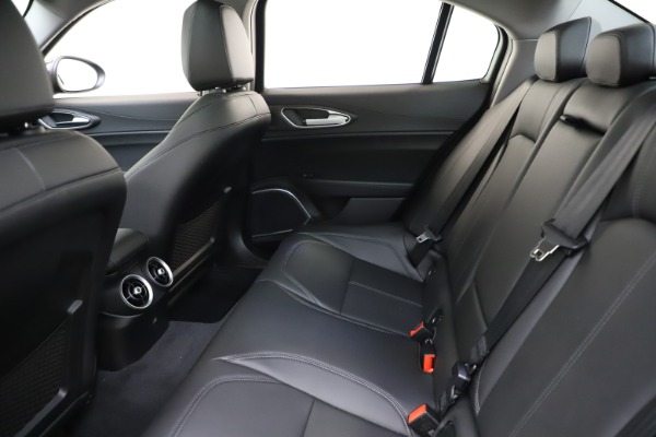New 2020 Alfa Romeo Giulia Ti Q4 for sale $46,145 at Alfa Romeo of Westport in Westport CT 06880 19