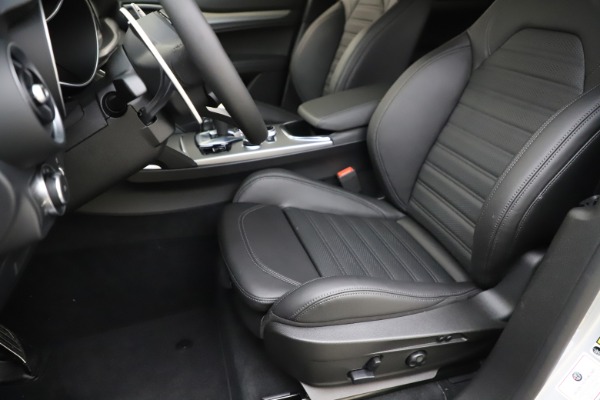 New 2020 Alfa Romeo Stelvio Ti Sport Q4 for sale Sold at Alfa Romeo of Westport in Westport CT 06880 15