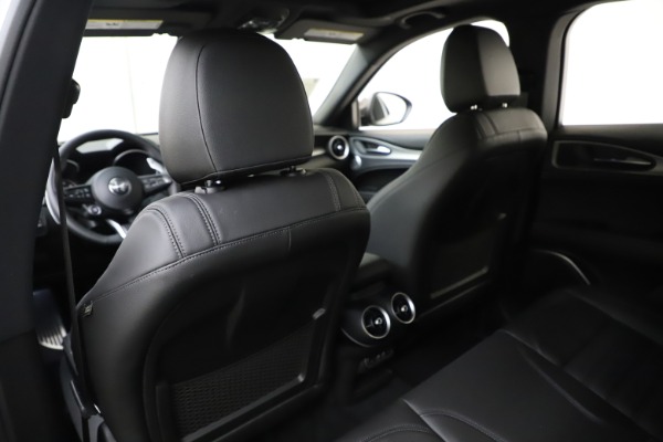 New 2020 Alfa Romeo Stelvio Ti Sport Q4 for sale Sold at Alfa Romeo of Westport in Westport CT 06880 20