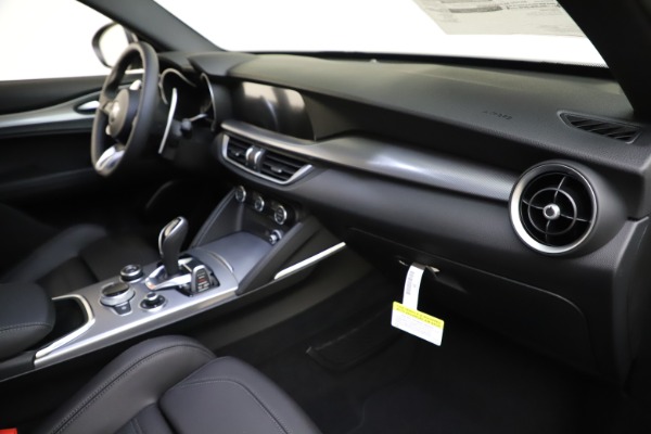 New 2020 Alfa Romeo Stelvio Ti Sport Q4 for sale Sold at Alfa Romeo of Westport in Westport CT 06880 22