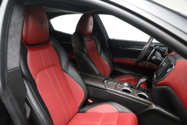 Used 2020 Maserati Ghibli S Q4 GranSport for sale Sold at Alfa Romeo of Westport in Westport CT 06880 19