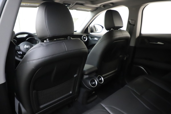 New 2020 Alfa Romeo Stelvio Sport Q4 for sale $49,695 at Alfa Romeo of Westport in Westport CT 06880 20