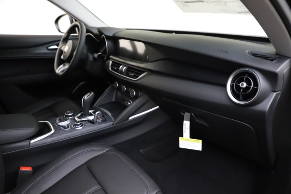 New 2020 Alfa Romeo Stelvio Sport Q4 for sale $49,695 at Alfa Romeo of Westport in Westport CT 06880 22