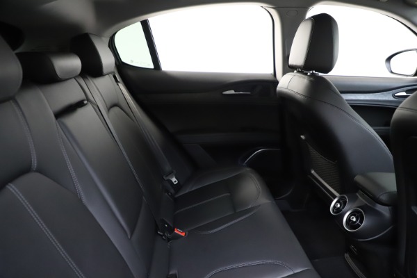 New 2020 Alfa Romeo Stelvio Sport Q4 for sale $49,695 at Alfa Romeo of Westport in Westport CT 06880 27