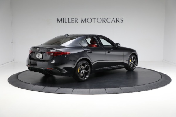 Used 2021 Alfa Romeo Giulia Veloce for sale Sold at Alfa Romeo of Westport in Westport CT 06880 16