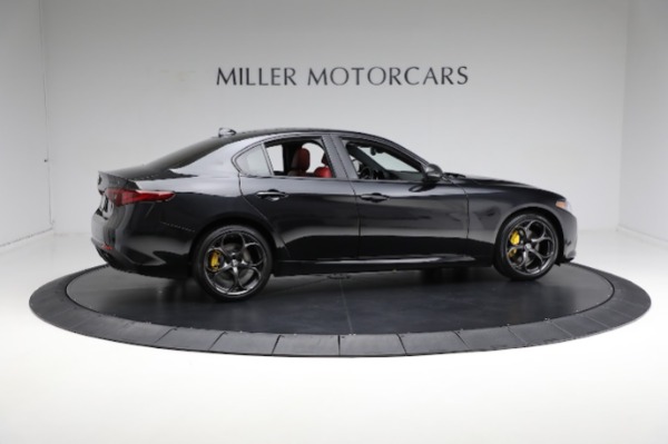 Used 2021 Alfa Romeo Giulia Veloce for sale Sold at Alfa Romeo of Westport in Westport CT 06880 18