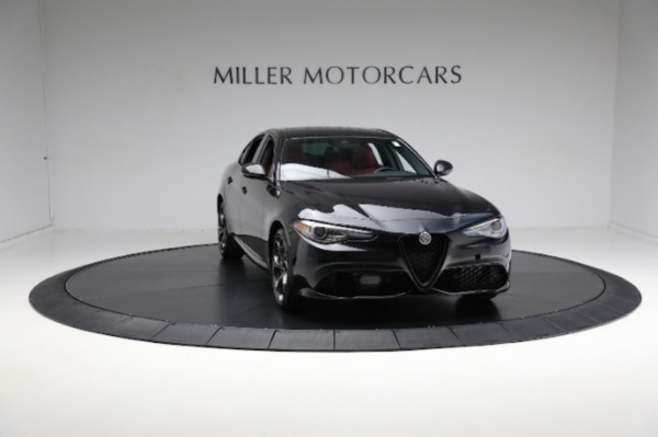 Used 2021 Alfa Romeo Giulia Veloce for sale Sold at Alfa Romeo of Westport in Westport CT 06880 24