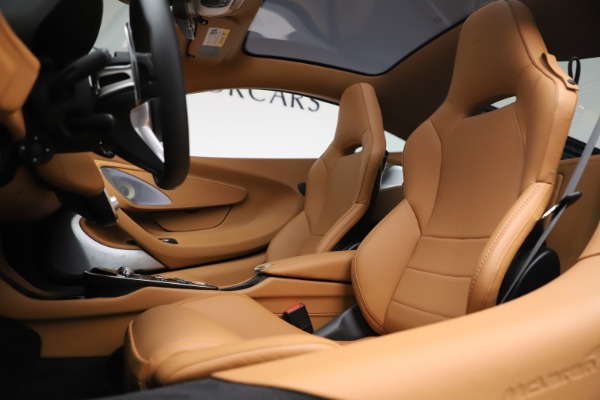 Used 2020 McLaren GT Luxe for sale $187,900 at Alfa Romeo of Westport in Westport CT 06880 16