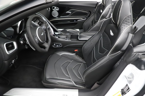 New 2020 Aston Martin DBS Superleggera Volante Convertible for sale $353,931 at Alfa Romeo of Westport in Westport CT 06880 14