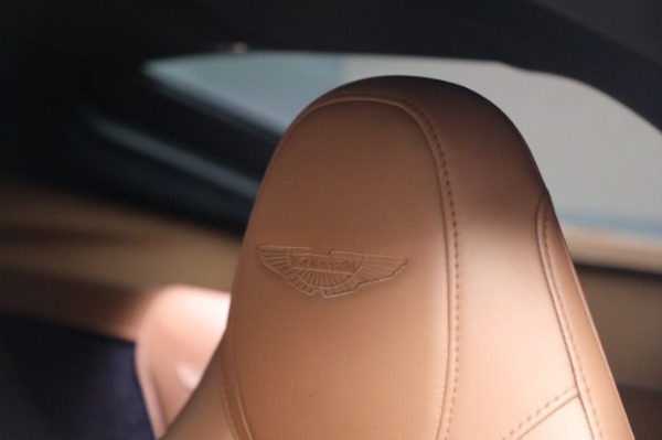 New 2020 Aston Martin Vantage Coupe for sale $185,991 at Alfa Romeo of Westport in Westport CT 06880 16