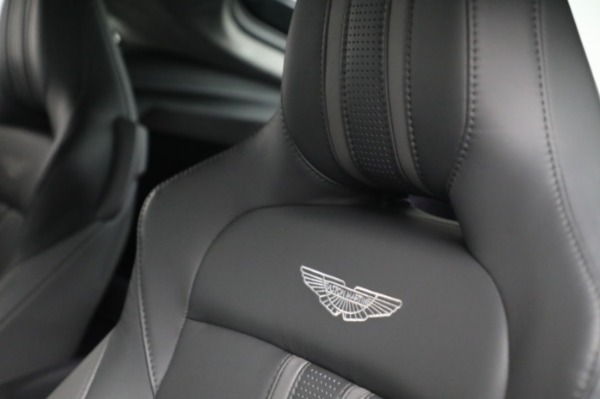 Used 2020 Aston Martin Vantage Coupe for sale Call for price at Alfa Romeo of Westport in Westport CT 06880 16