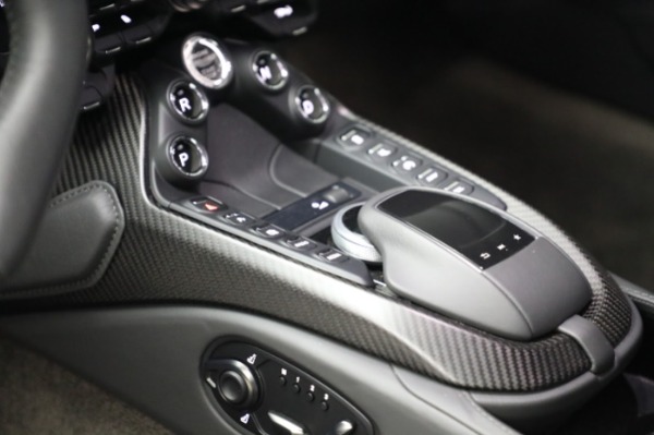 Used 2020 Aston Martin Vantage Coupe for sale Call for price at Alfa Romeo of Westport in Westport CT 06880 17