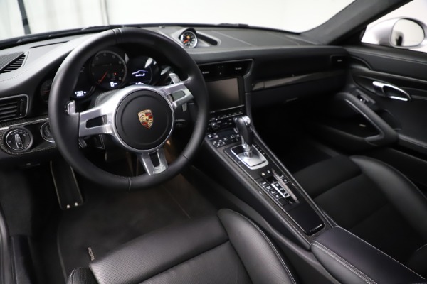 Used 2015 Porsche 911 Turbo S for sale Sold at Alfa Romeo of Westport in Westport CT 06880 13