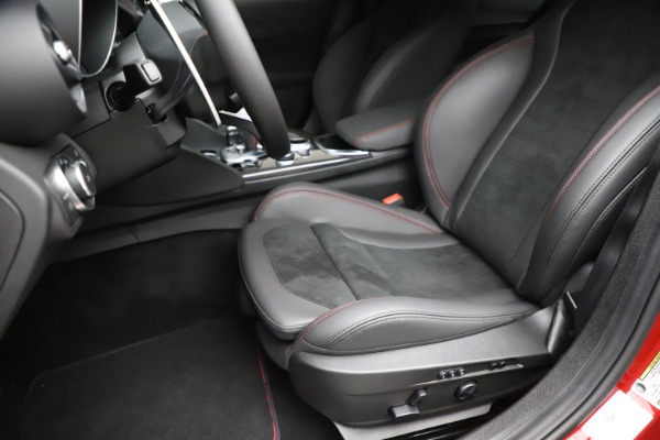 New 2020 Alfa Romeo Giulia Quadrifoglio for sale Sold at Alfa Romeo of Westport in Westport CT 06880 15