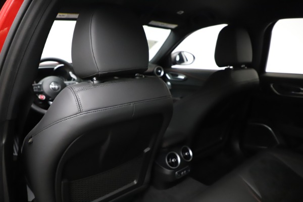 New 2020 Alfa Romeo Giulia Quadrifoglio for sale Sold at Alfa Romeo of Westport in Westport CT 06880 20