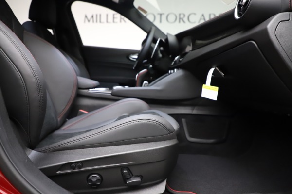 New 2020 Alfa Romeo Giulia Quadrifoglio for sale Sold at Alfa Romeo of Westport in Westport CT 06880 23