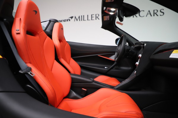 New 2020 McLaren 720S Spider Performance for sale Sold at Alfa Romeo of Westport in Westport CT 06880 24