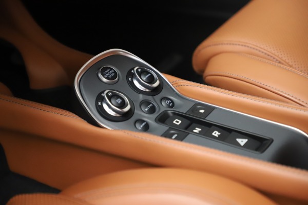 Used 2017 McLaren 570S for sale $154,900 at Alfa Romeo of Westport in Westport CT 06880 17