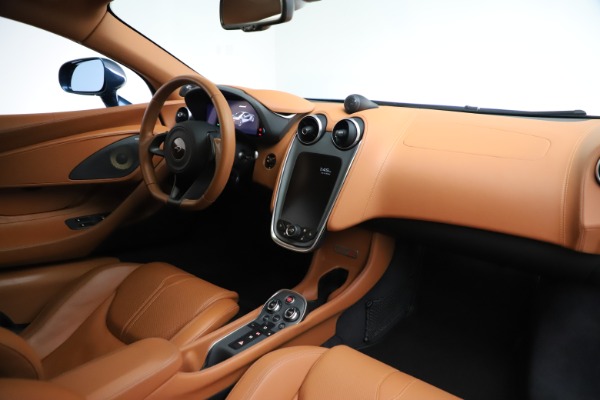 Used 2017 McLaren 570S for sale $154,900 at Alfa Romeo of Westport in Westport CT 06880 18